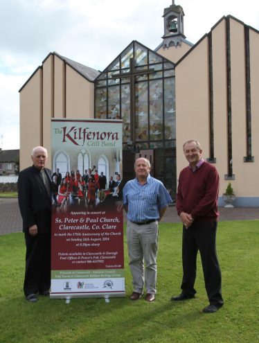 Kilfenora Concert picture with Fr Harry Brady , Eric Shaw &John Lynch.  Photo by John Power